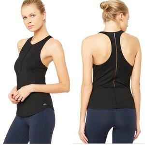 ALO Yoga Women's Black Sleeveless Tank Top